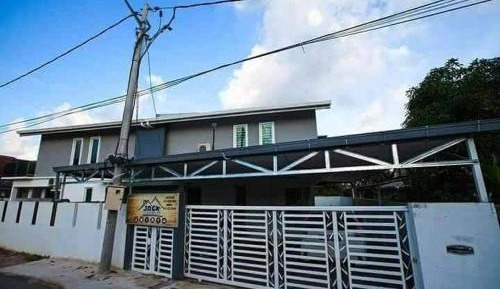 Deluxe Double Room with Shared Toilet