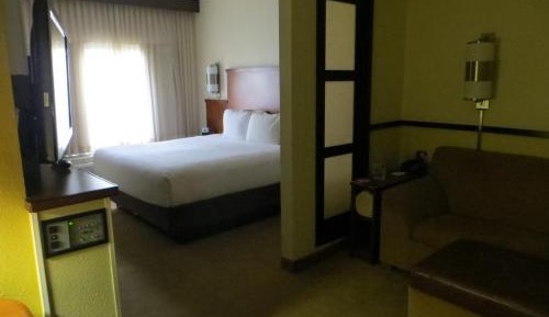 King Room with Sofa Bed - High Floor