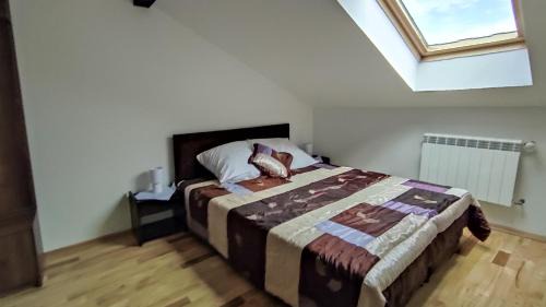 Three-Bedroom Apartment - High Floor