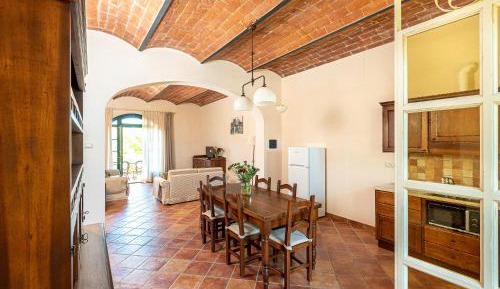 Three-Bedroom Apartment (5 Adults) - Split Level