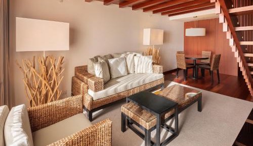 Duplex Suite with Quarteira Side Sea View