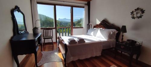 Suite with Mountain View