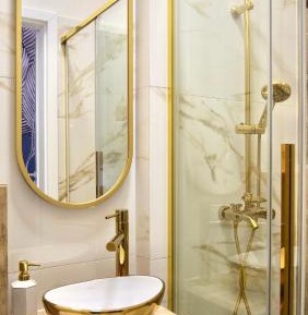 Deluxe Double Room with Shower