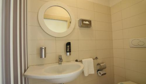 Single Room with Balcony