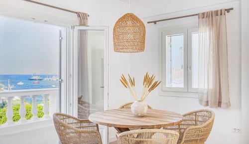 Villa - Beach Front