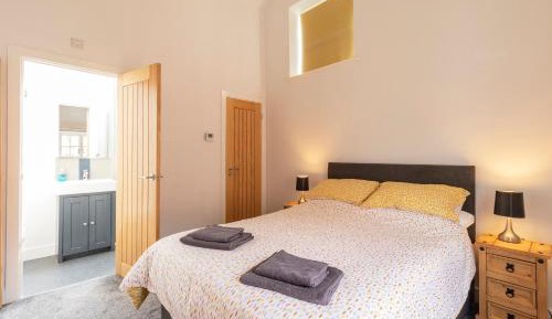 Three-Bedroom Cottage