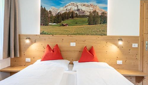 Two-Bedroom Apartment with Balcony (4 Adults)