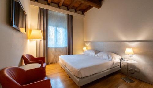 Suite with City View