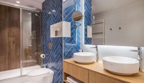 Executive King Suite with Sofa Bed