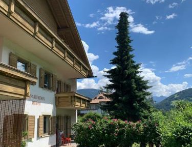 One-Bedroom Apartment (2 Adults)