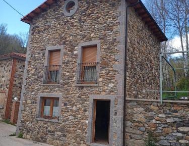 Three-Bedroom Townhouse