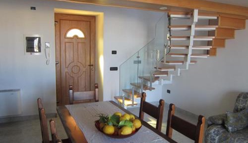 One-Bedroom Apartment with Terrace