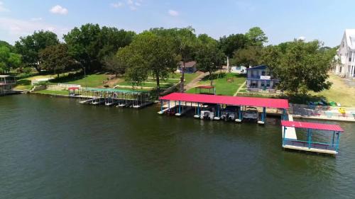 Suite with Lake View