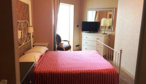 Superior Single Room