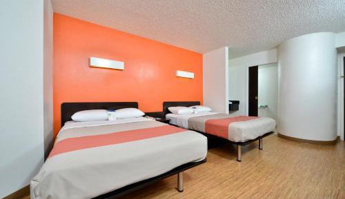Quadruple Room - Non-Smoking