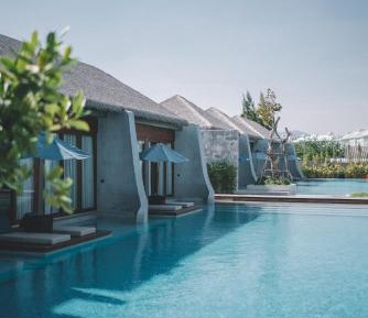 Villa with Pool Access
