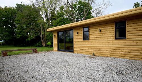 Deluxe Double Room with Shower