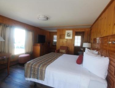 King Room with Lake View