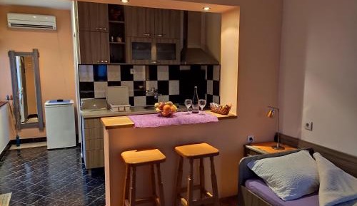 Standard Triple Studio