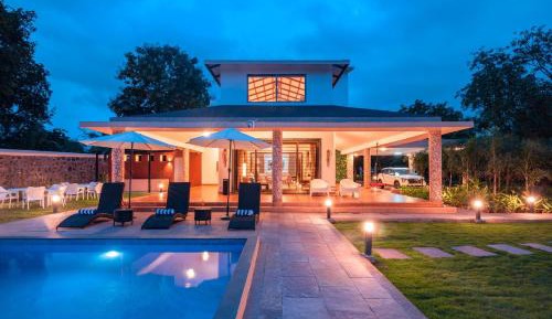 Villa