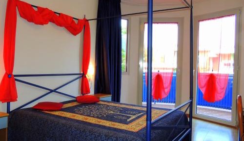 Superior Double Room with Balcony