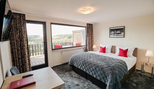 Deluxe Double Room with Balcony