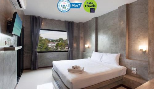 Double Room with Mountain View