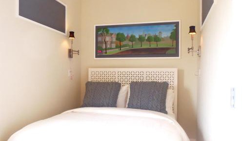 One Bedroom Penthouse with Roof Deck