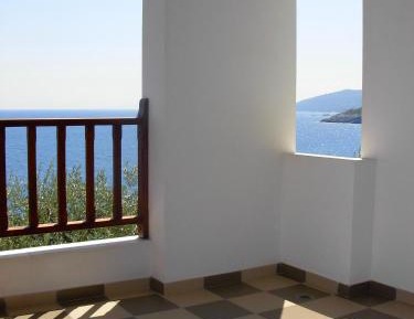 Double or Twin Room with Sea View
