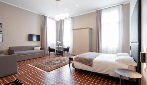 Junior Suite Superior Historical Room