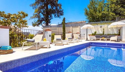 Superior Four-Bedroom Apartment