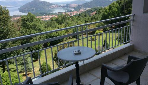 Double Room with Lake View