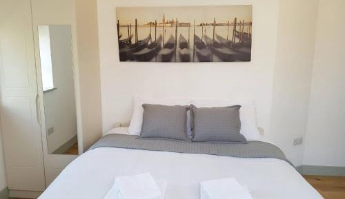 Double Room with Private Bathroom