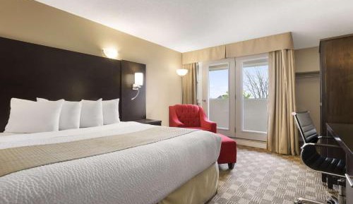 King Room - Non-Smoking