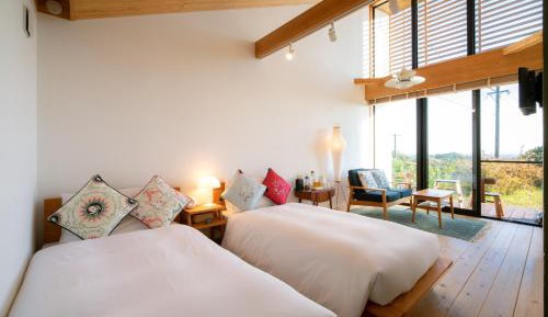 Twin Room with Sea View