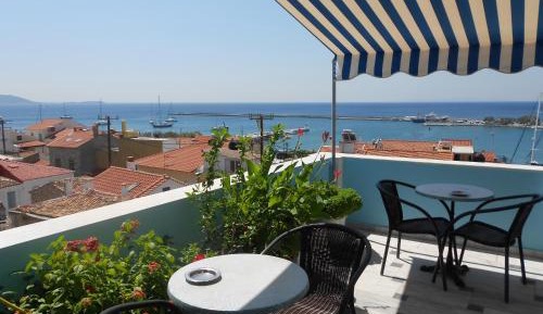 Triple Room with Sea View