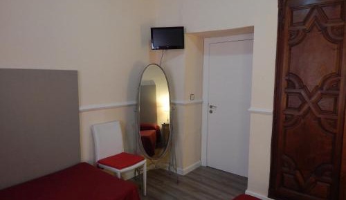 Triple Room with Shared Bathroom