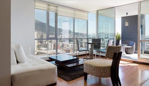 Apartment with Balcony 1003