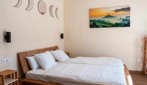 One-Bedroom Apartment with Terrace