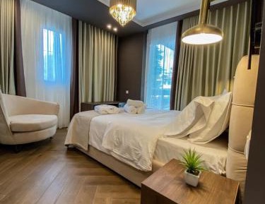 Deluxe Double Room with Balcony