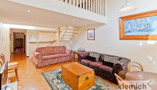 Stanley Cottage Two-Bedrooms (82 Stanley street North Adelaide)