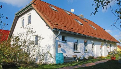 Five-Bedroom Holiday Home