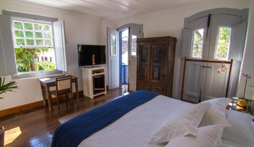 King Room with Balcony