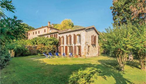 Two-Bedroom Holiday Home