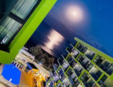 Apartment with Sea View