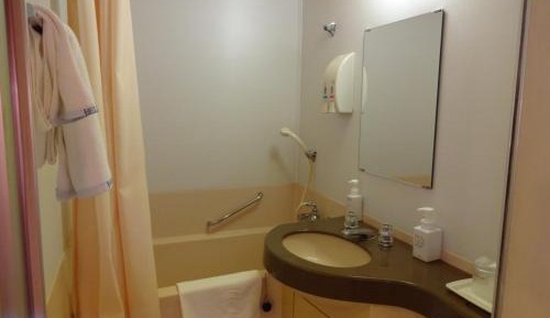 Twin Room - Non-Smoking