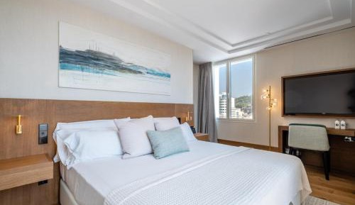 Double Room with View