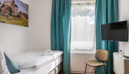 Single Room with Private Bathroom