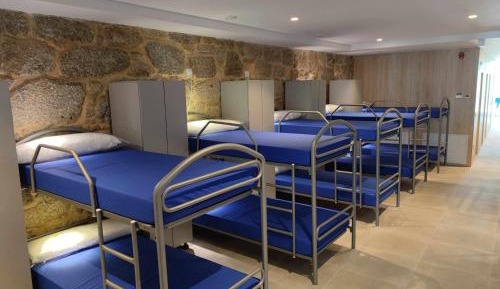 Bunk Bed in Mixed Dormitory Room