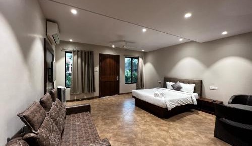 Club Room